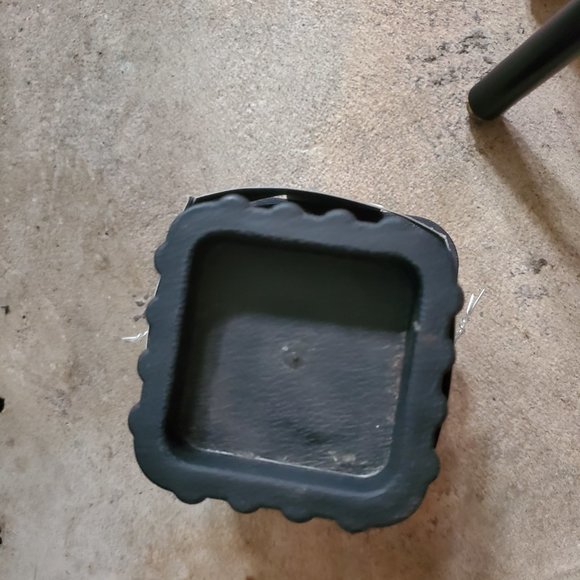 Bed Risers - Picture 2 of 4